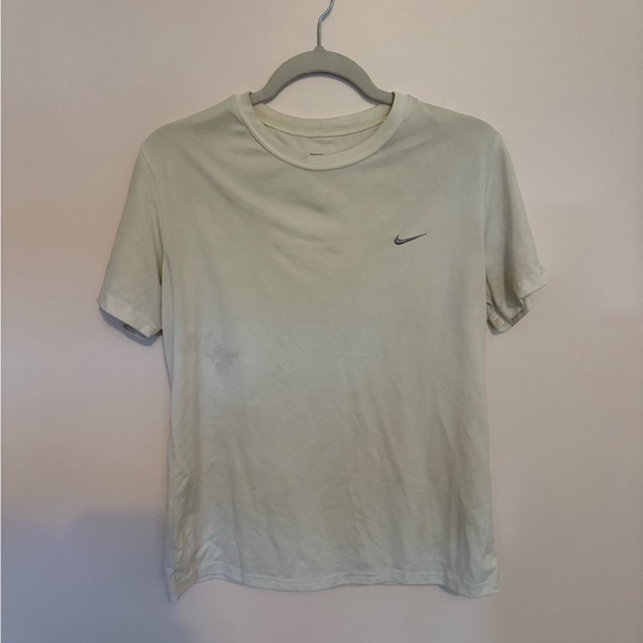 Nike Women's Cream Short Sleeve Tee - Picture 1 of 8